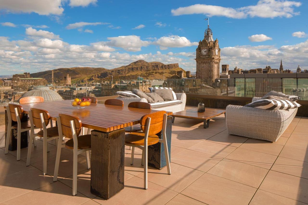 Cheval The Edinburgh Grand Aparthotel Exterior foto The rooftop terrace at the Edinburgh Marriott Hotel