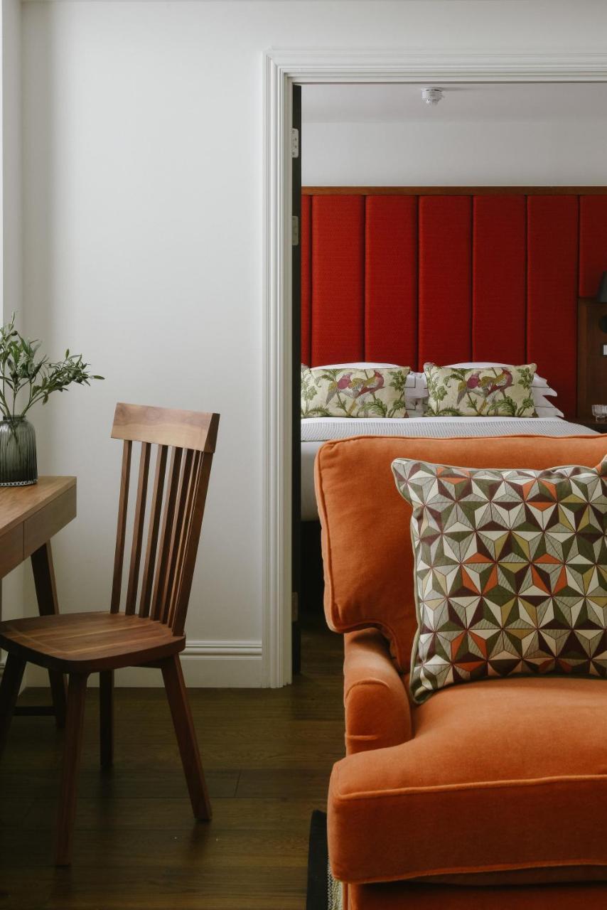 Cheval The Edinburgh Grand Aparthotel Exterior foto A bedroom at The Mitre